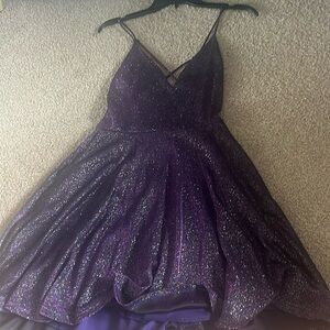Windsor homecoming dress size Medium